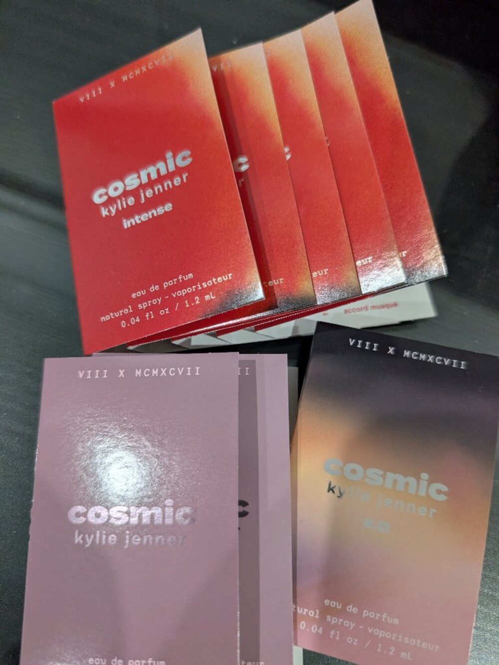 Kylie jenner cosmic intense 2.0 discovery sample set